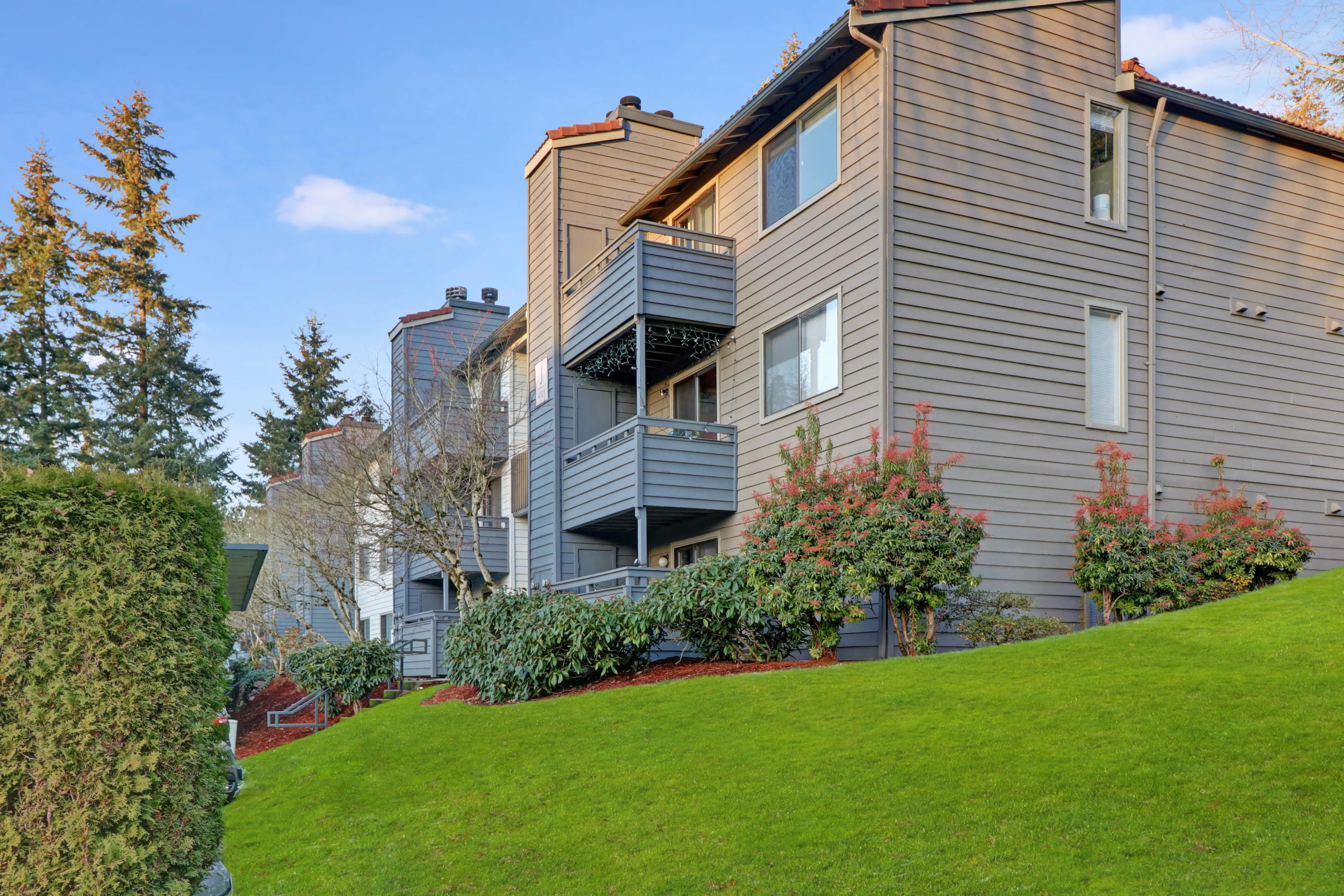 Taluswood Apartments exterior buildings with balconies - Mountlake Terrace, WA